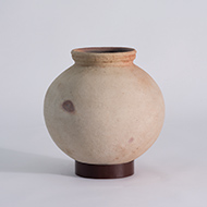 DESERT WATER POT W/IRON BASE-LG